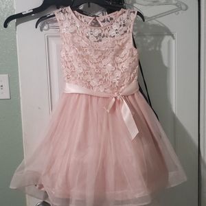 A mi hija ya no le quedan